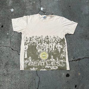 Vintage Y2K 06’ The Beatles Band Tee